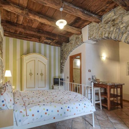 Romantic Boutique Hospitality Revine Lago Exteriör bild