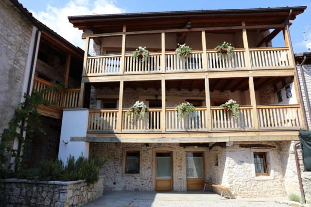Romantic Boutique Hospitality Revine Lago Exteriör bild